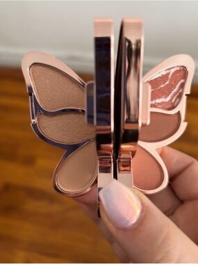 Butterfly Eyeshadow Palette - Elegant Brown Shades